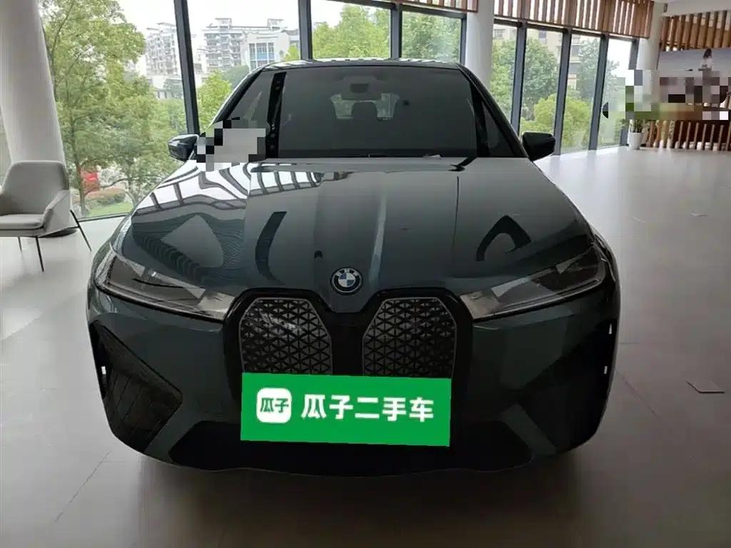BMW iX 2022 xDrive40 — миниатюра 3