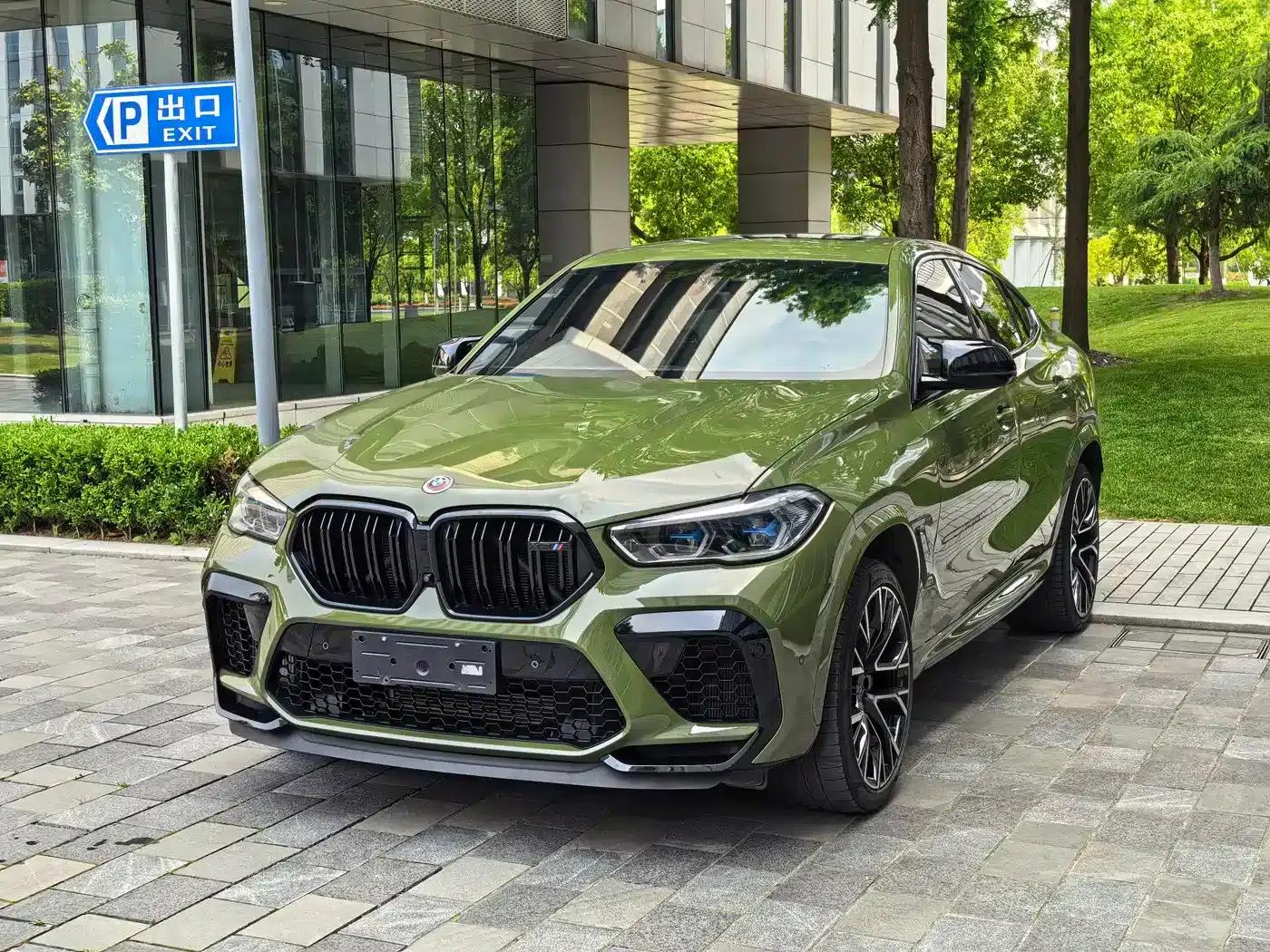 2022 BMW X6 M — миниатюра 1
