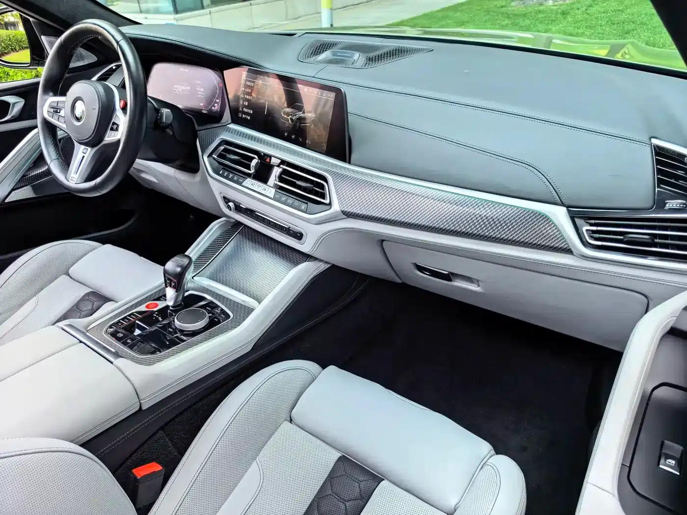 2022 BMW X6 M — миниатюра 26