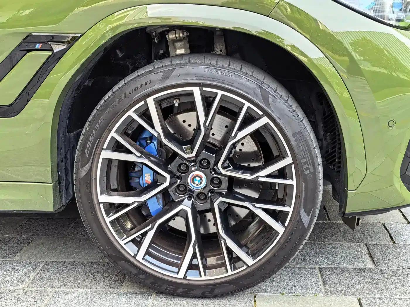 2022 BMW X6 M — миниатюра 4