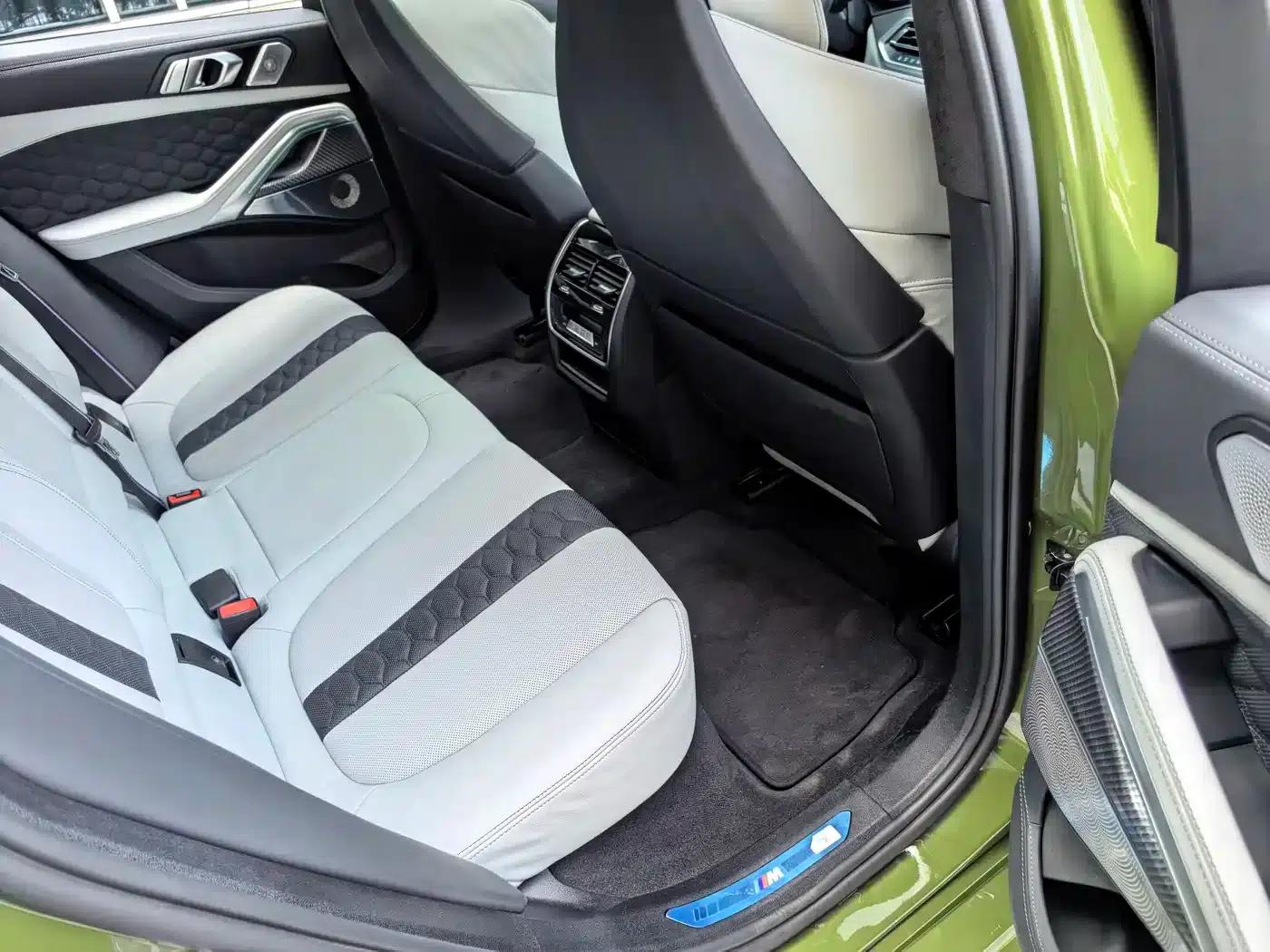 2022 BMW X6 M — миниатюра 32