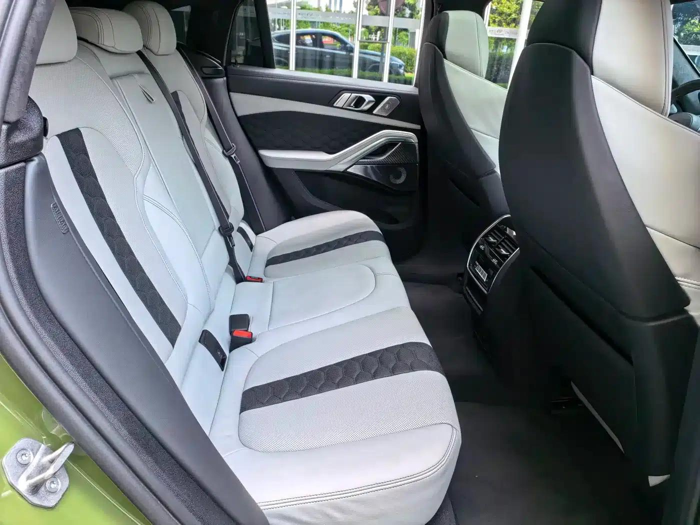 2022 BMW X6 M — миниатюра 33