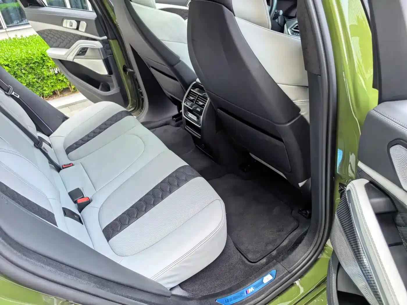 2022 BMW X6 M — миниатюра 36