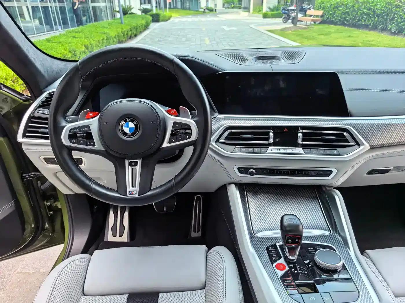 2022 BMW X6 M — миниатюра 41