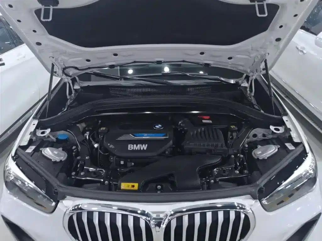 BMW X1 PHEV 2020 xDrive30Le Premium — миниатюра 20