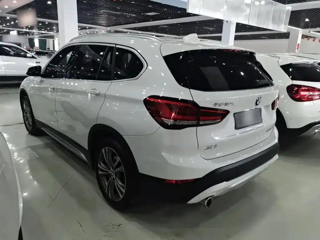 BMW X1 PHEV 2020 xDrive30Le Premium — миниатюра 5