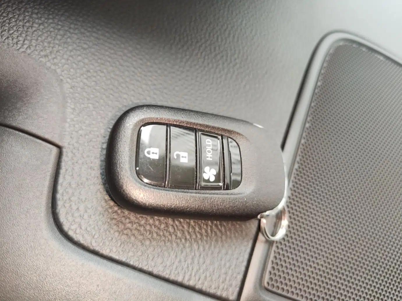 Honda e:NP1 2023 420 km Vision Edition — миниатюра 12