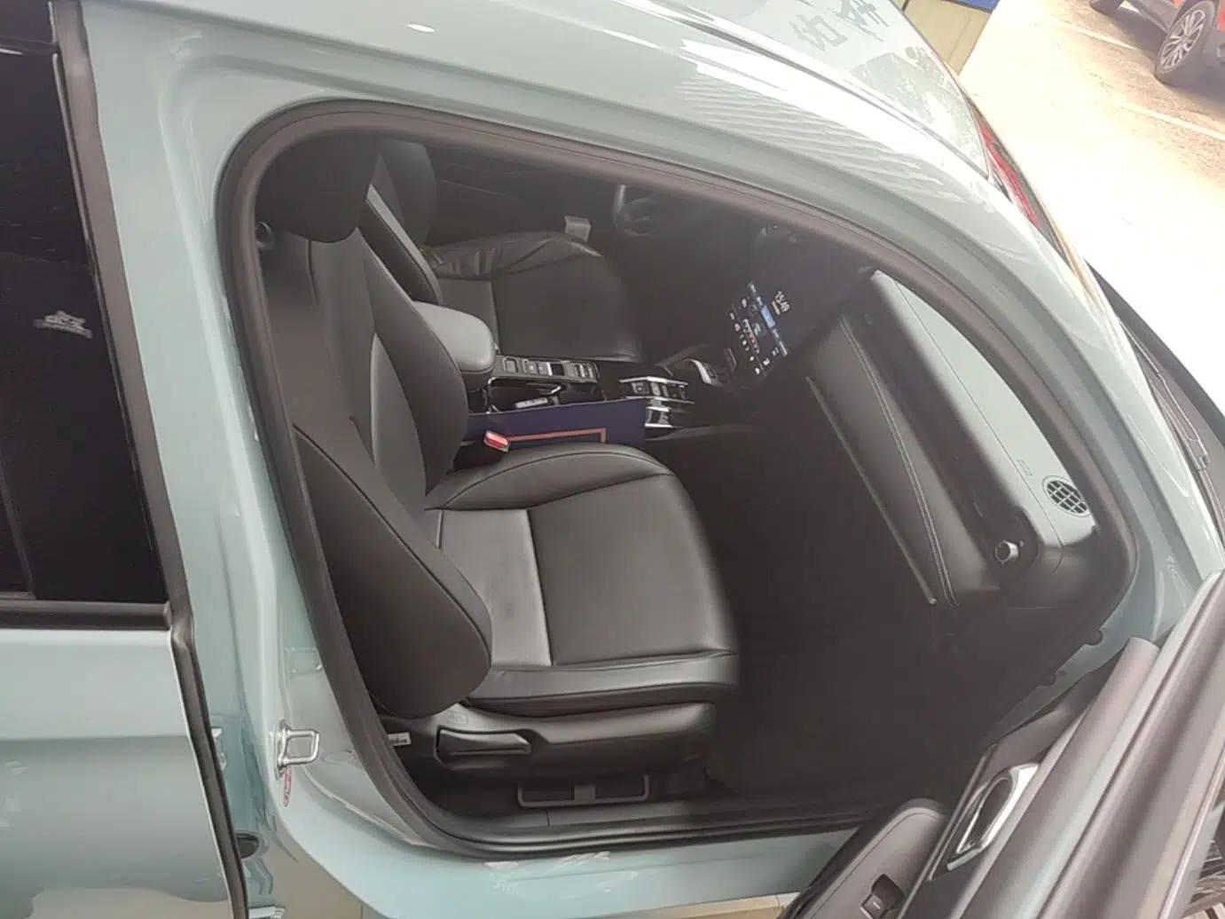 Honda e:NP1 2023 420 km Vision Edition — миниатюра 23