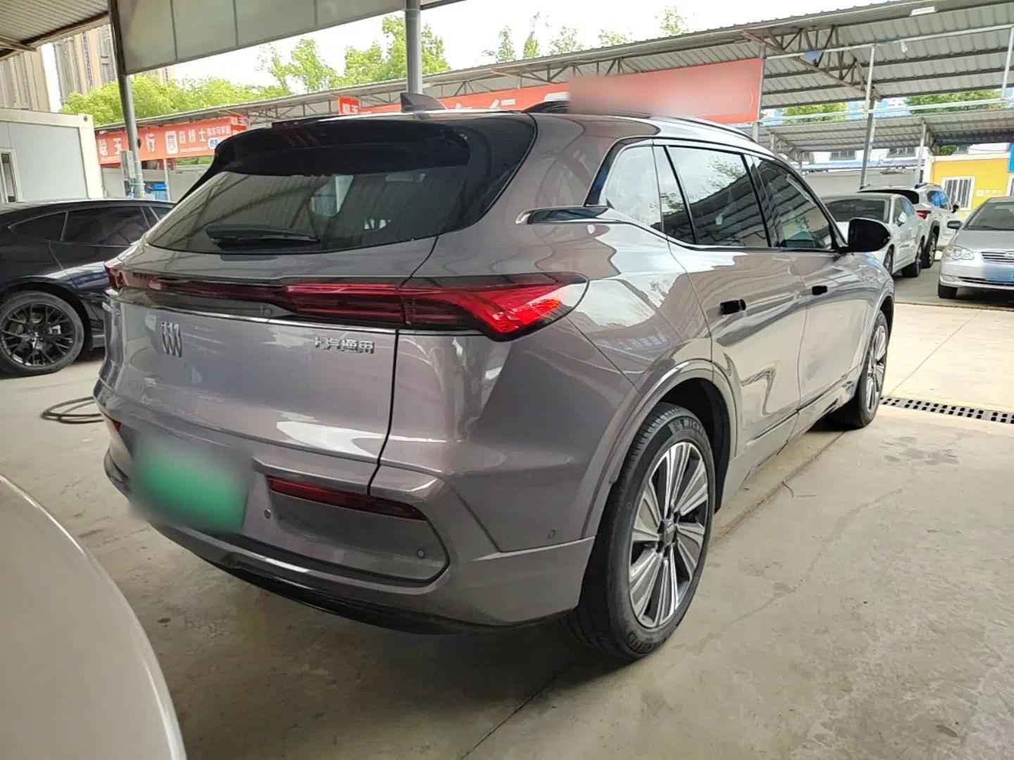Buick E5 2023 Premium Long-Range Version — миниатюра 4