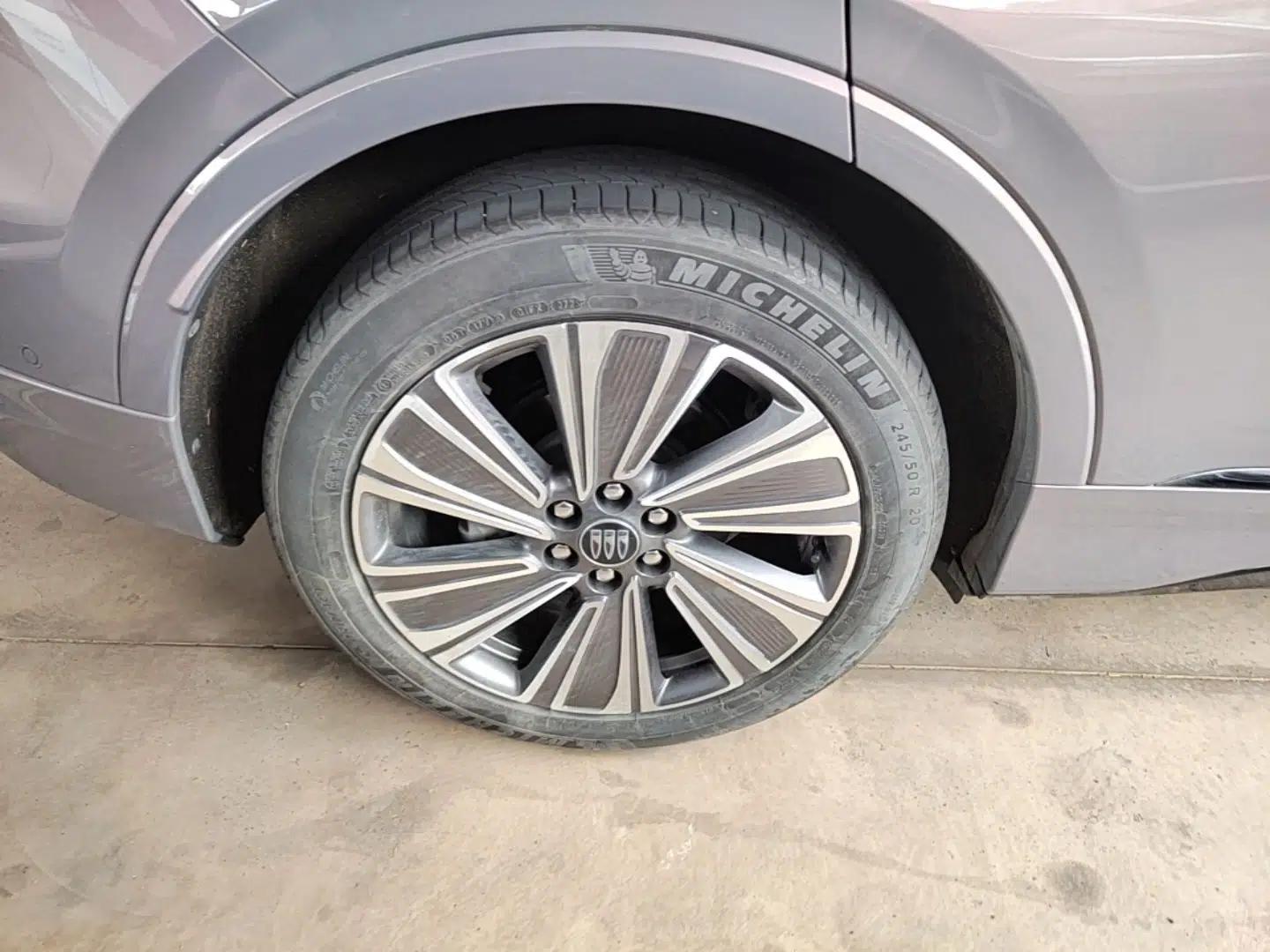 Buick E5 2023 Premium Long-Range Version — миниатюра 10