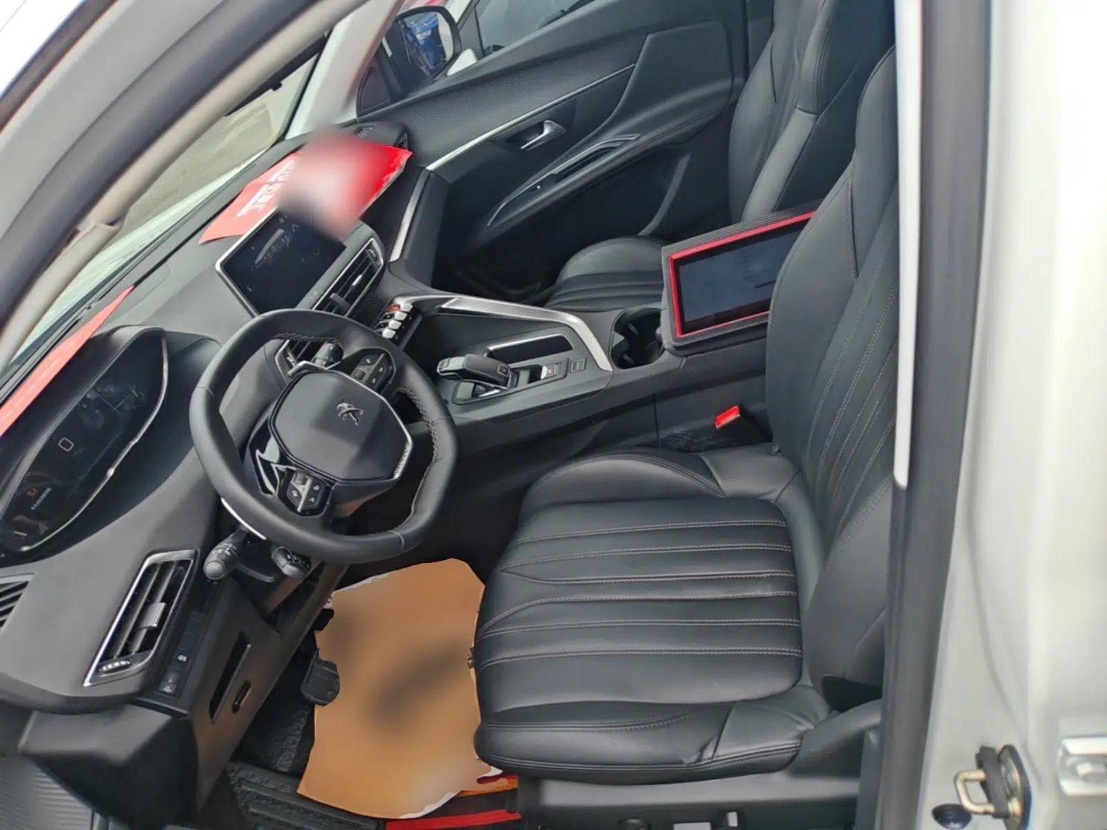 Peugeot 5008 2017 380THP 7-Seater Boundary-Free Edition — миниатюра 17