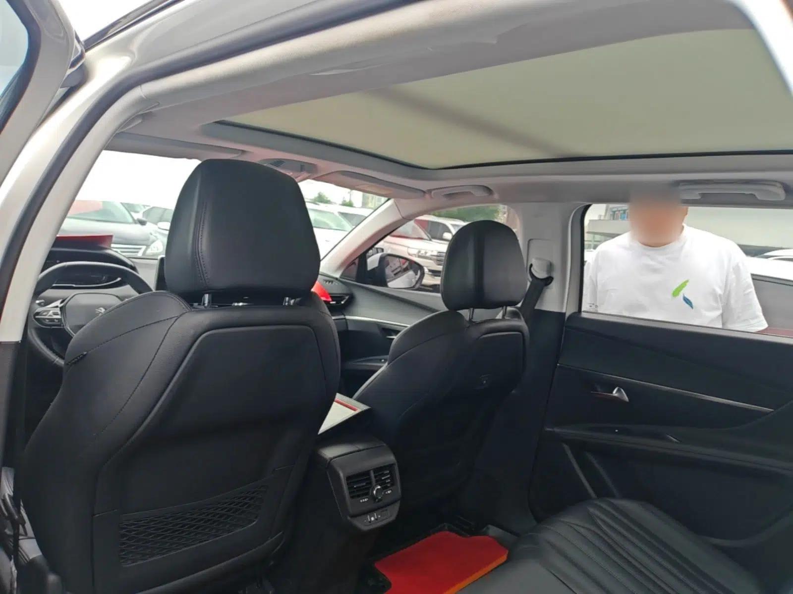 Peugeot 5008 2017 380THP 7-Seater Boundary-Free Edition — миниатюра 20
