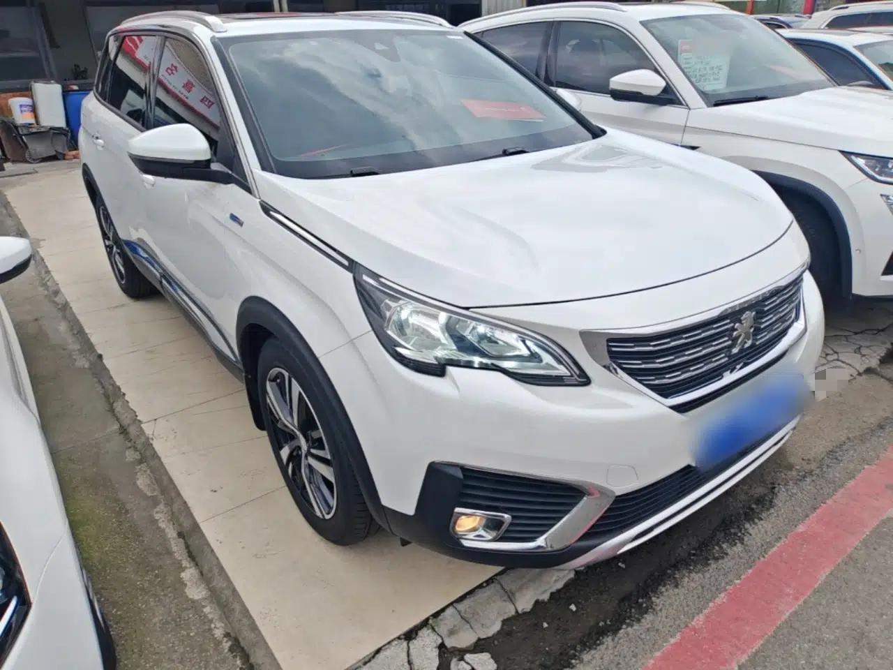 Peugeot 5008 2017 380THP 7-Seater Boundary-Free Edition — миниатюра 6