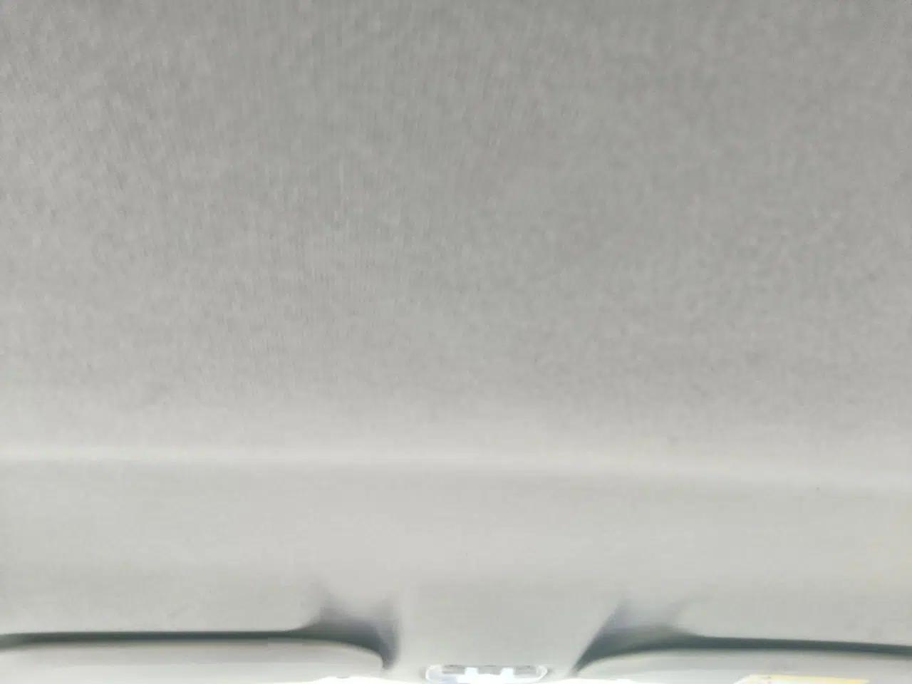 Peugeot 301 2014 1.6L Manual Comfort Edition — миниатюра 19