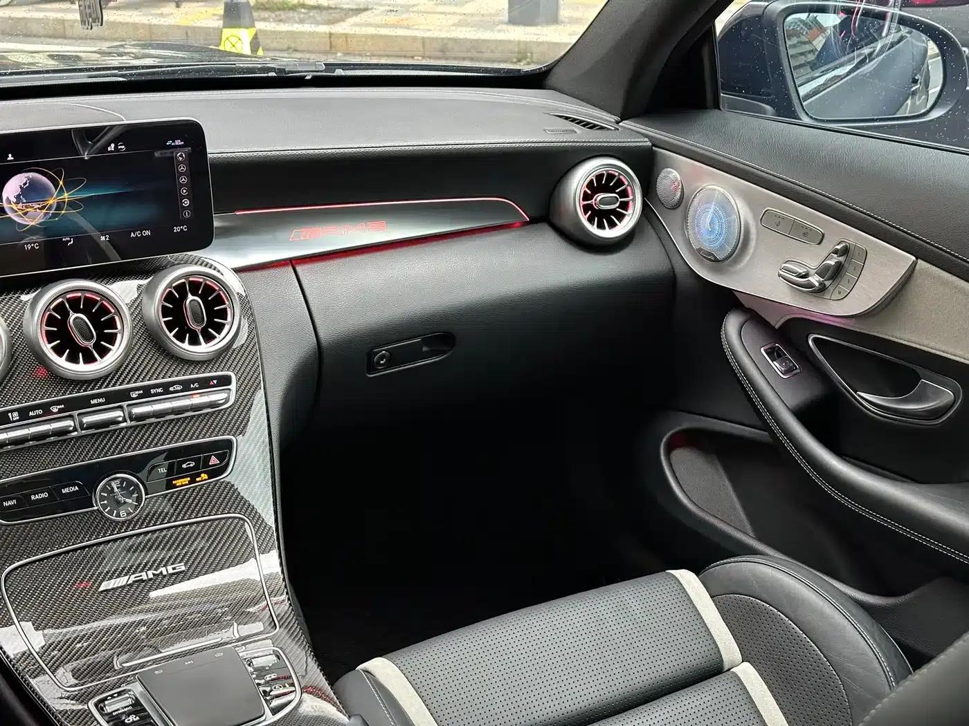 2019 Mercedes-Benz C-Class AMG C 63 S Coupe — миниатюра 13