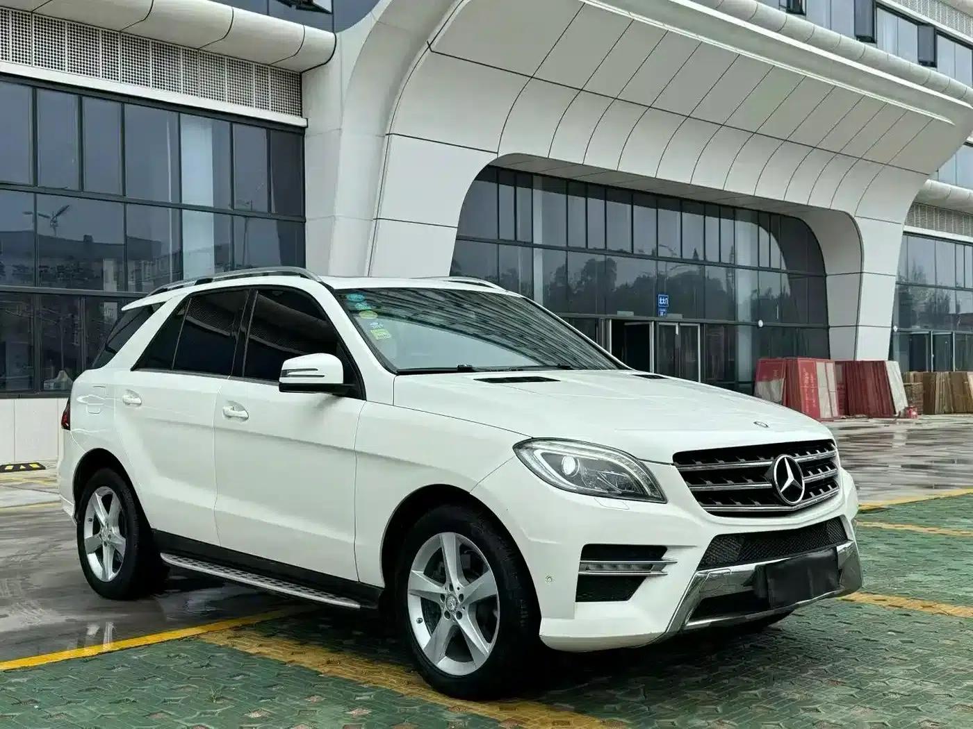 Mercedes-Benz M-Class 2012 ML 300 — миниатюра 3