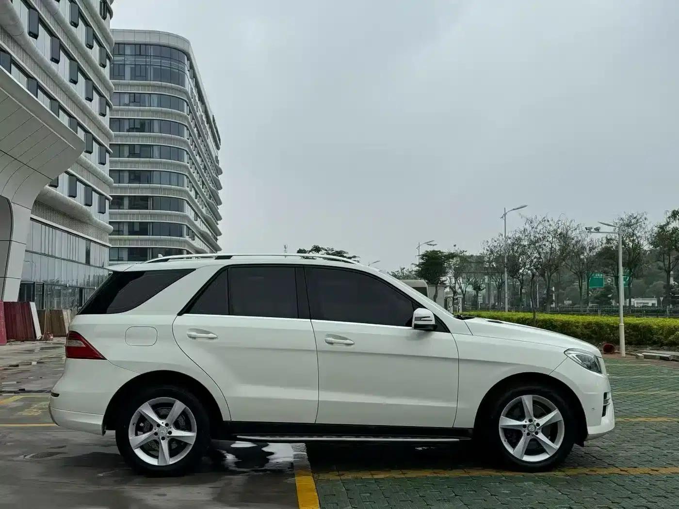 Mercedes-Benz M-Class 2012 ML 300 — миниатюра 7