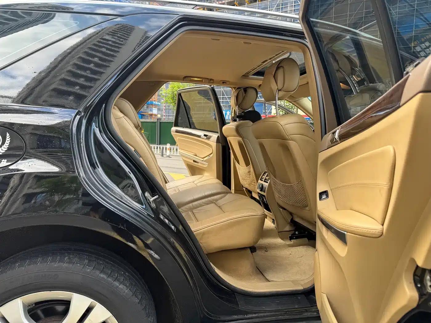 Mercedes-Benz M-Class 2010 ML 350 4MATIC Luxury — миниатюра 12