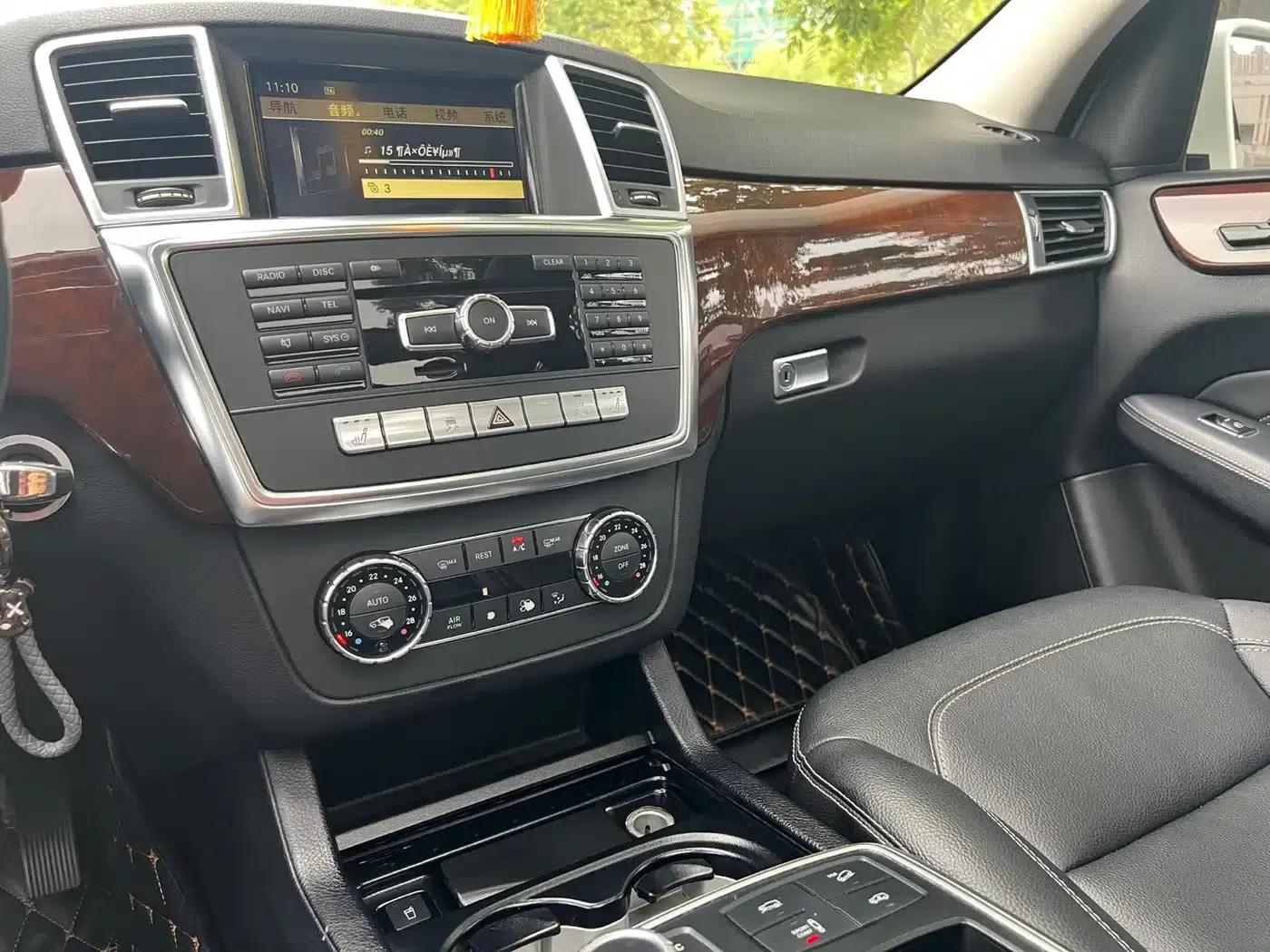 Mercedes-Benz M-Class 2012 ML 350 Dynamic — миниатюра 14