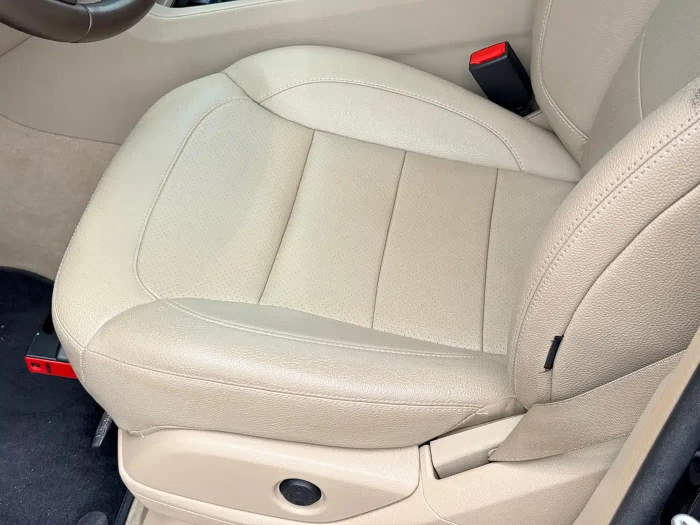 Mercedes-Benz M-Class 2012 ML 300 — миниатюра 23
