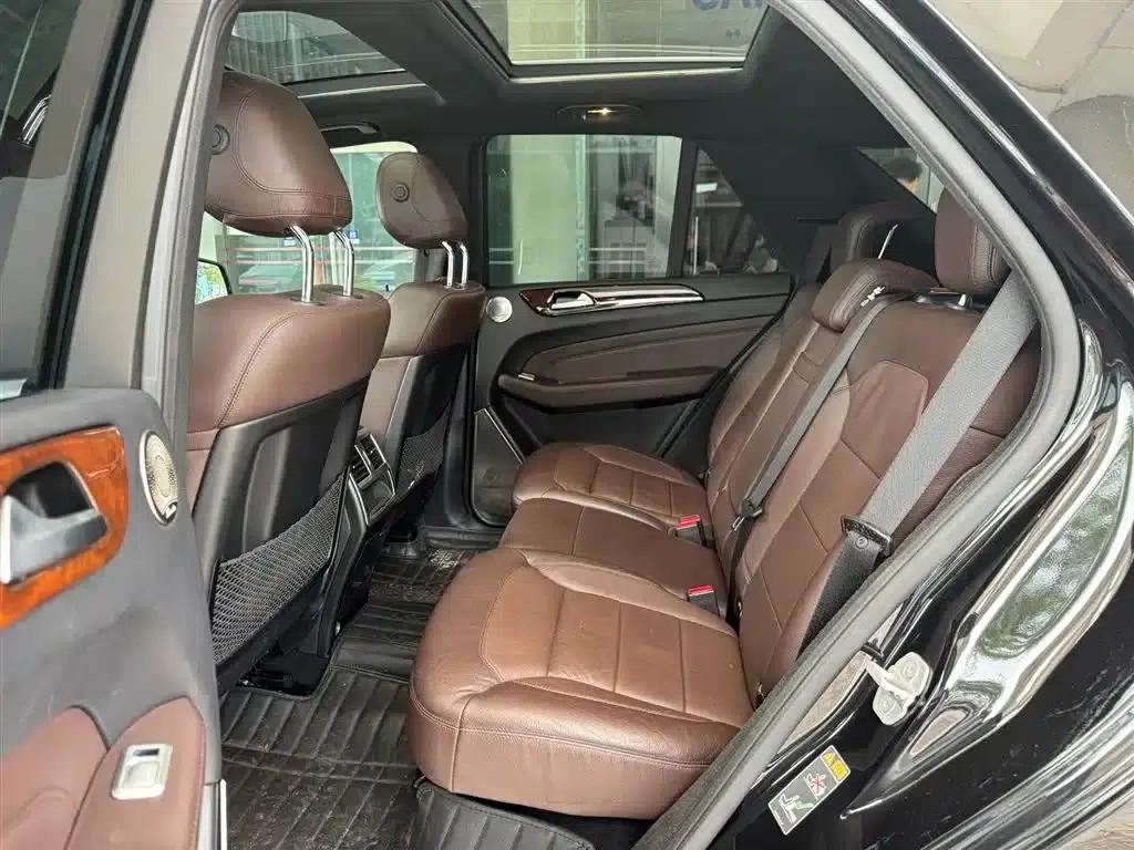 Mercedes-Benz M-Class 2015 ML 400 4MATIC Luxury — миниатюра 8
