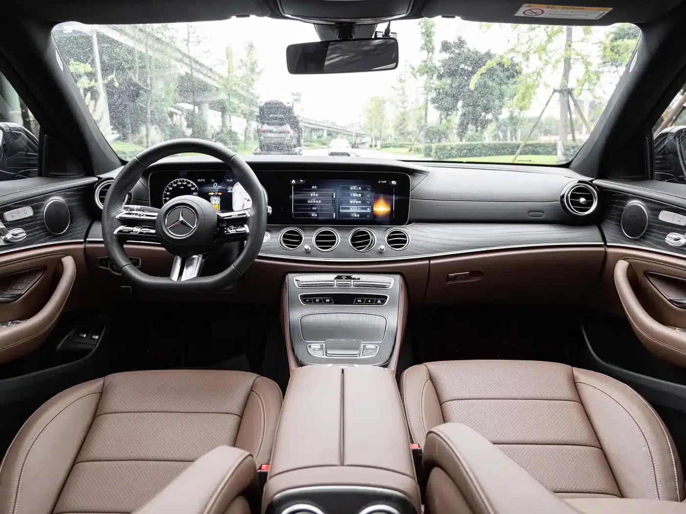Mercedes-Benz E-Class PHEV 2023 E 350 e L Plug-in Hybrid Sports Sedan — миниатюра 6
