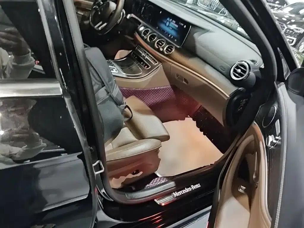Mercedes-Benz E-Class PHEV 2022 Facelift E 350 e L Plug-in Hybrid Sports Sedan — миниатюра 25