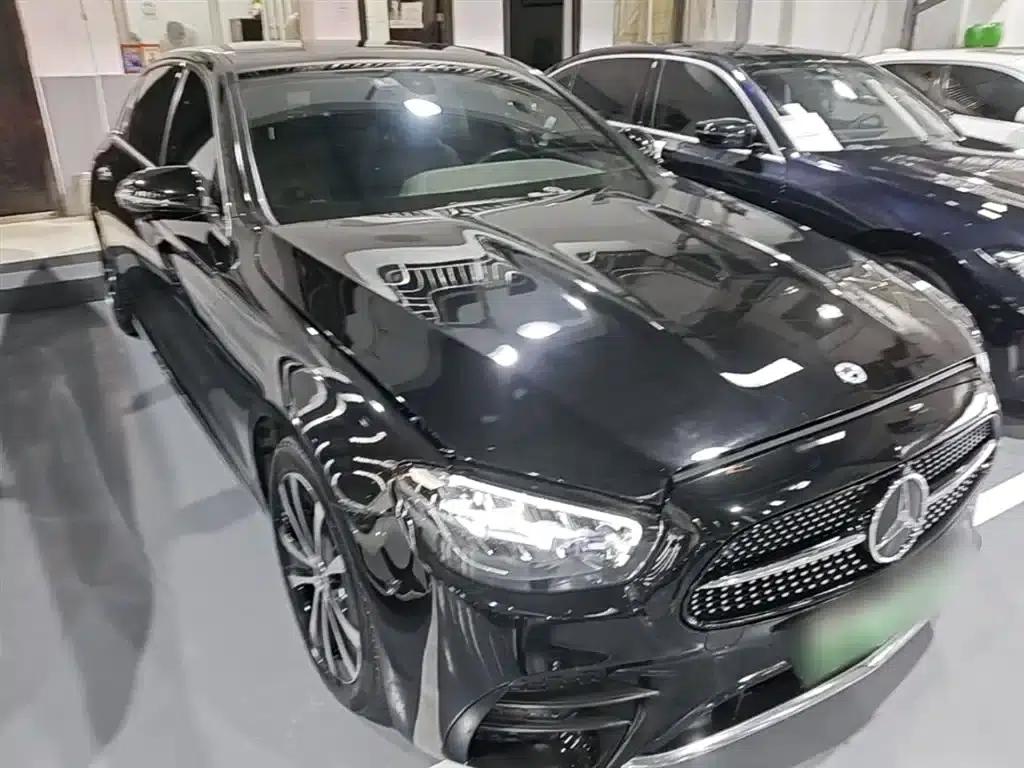 Mercedes-Benz E-Class PHEV 2022 Facelift E 350 e L Plug-in Hybrid Sports Sedan — миниатюра 4