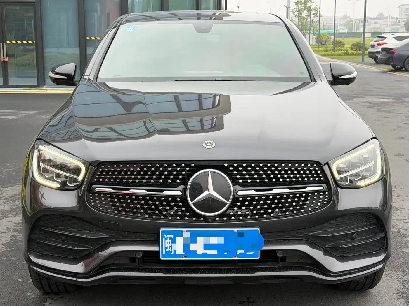 Mercedes-Benz GLC Coupe 2020 GLC 260 4MATIC Coupe SUV — миниатюра 2