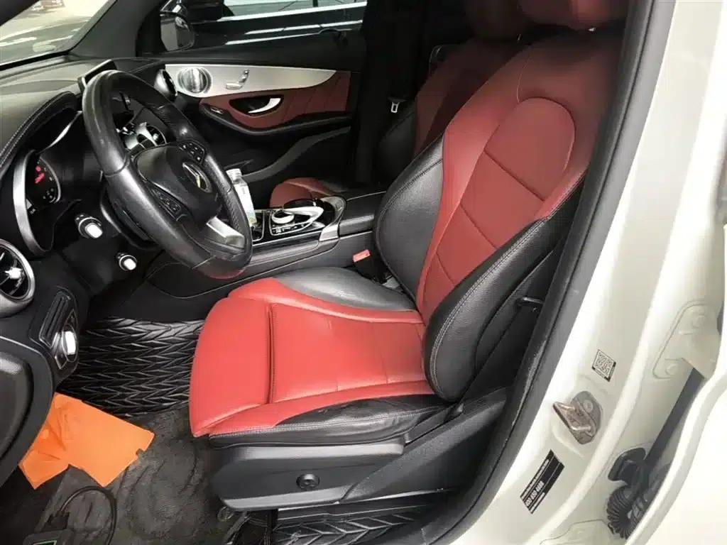 Mercedes-Benz GLC Coupe 2018 GLC 200 4MATIC Coupe SUV — миниатюра 15