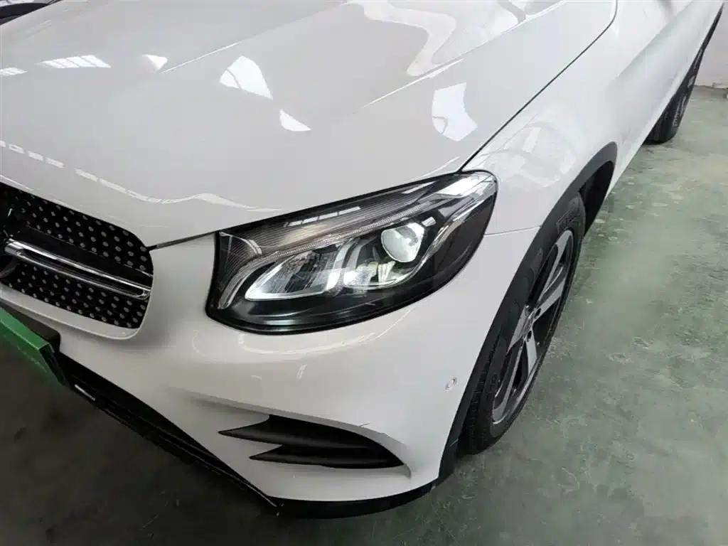 Mercedes-Benz GLC Coupe 2018 GLC 200 4MATIC Coupe SUV — миниатюра 24