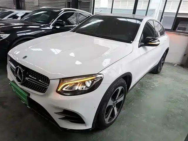 Mercedes-Benz GLC Coupe 2018 GLC 200 4MATIC Coupe SUV