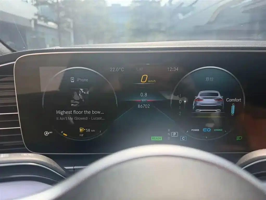 2020 Mercedes-Benz GLE Coupe, GLE 450 4MATIC Coupe SUV, Fashion Model — миниатюра 2