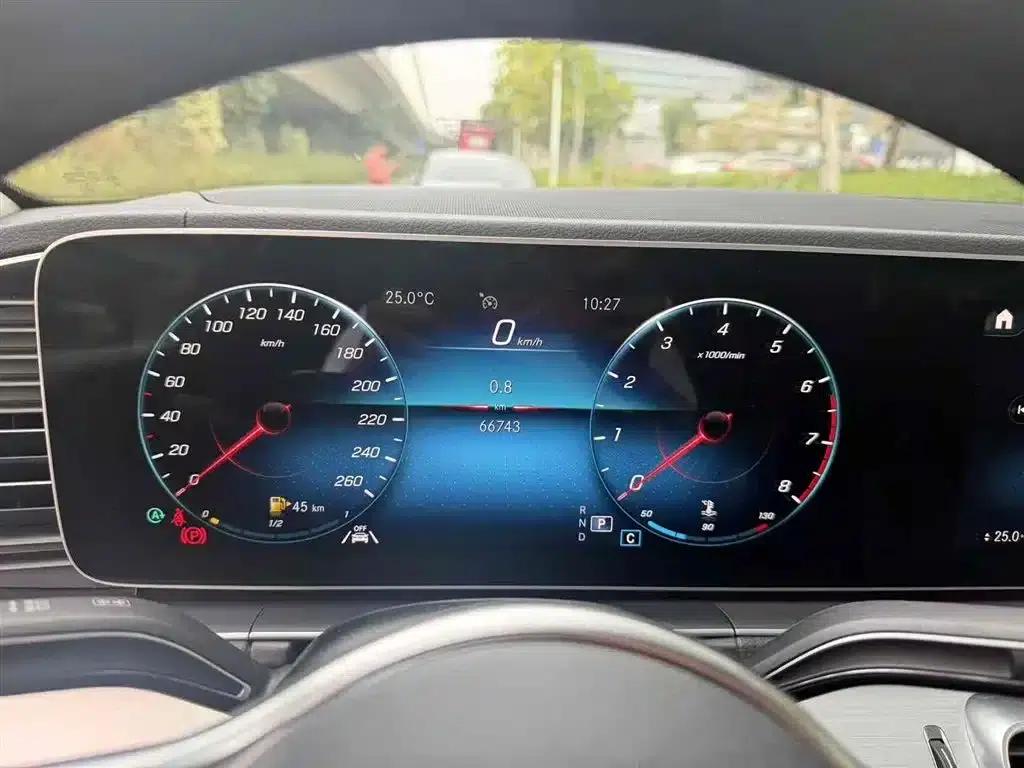 2022 Mercedes-Benz GLE Coupe Facelift GLE 350 4MATIC Coupe SUV Fashion Model — миниатюра 20