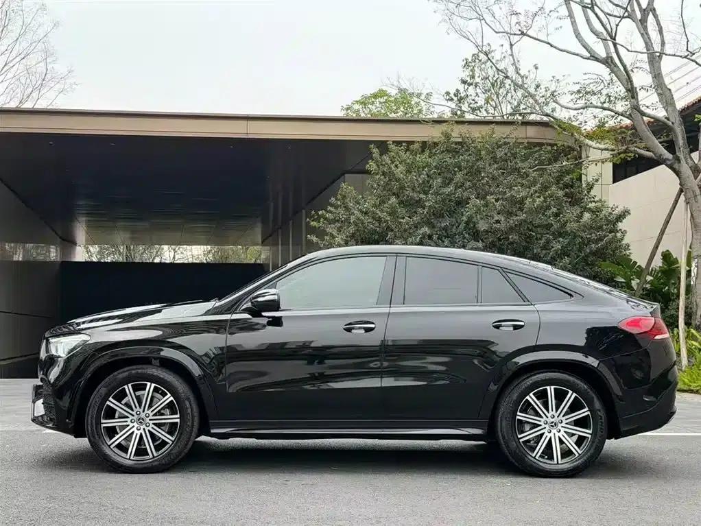 2020 Mercedes-Benz GLE Coupe, GLE 350 4MATIC Coupe SUV Luxury Model — миниатюра 14