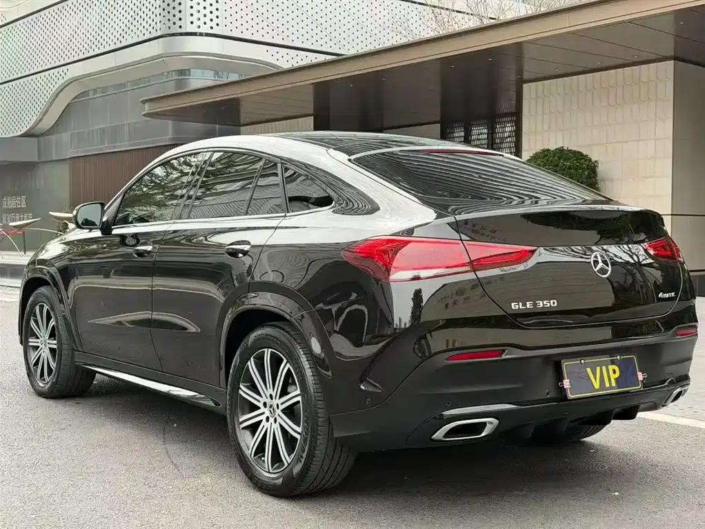 2020 Mercedes-Benz GLE Coupe, GLE 350 4MATIC Coupe SUV Luxury Model — миниатюра 7