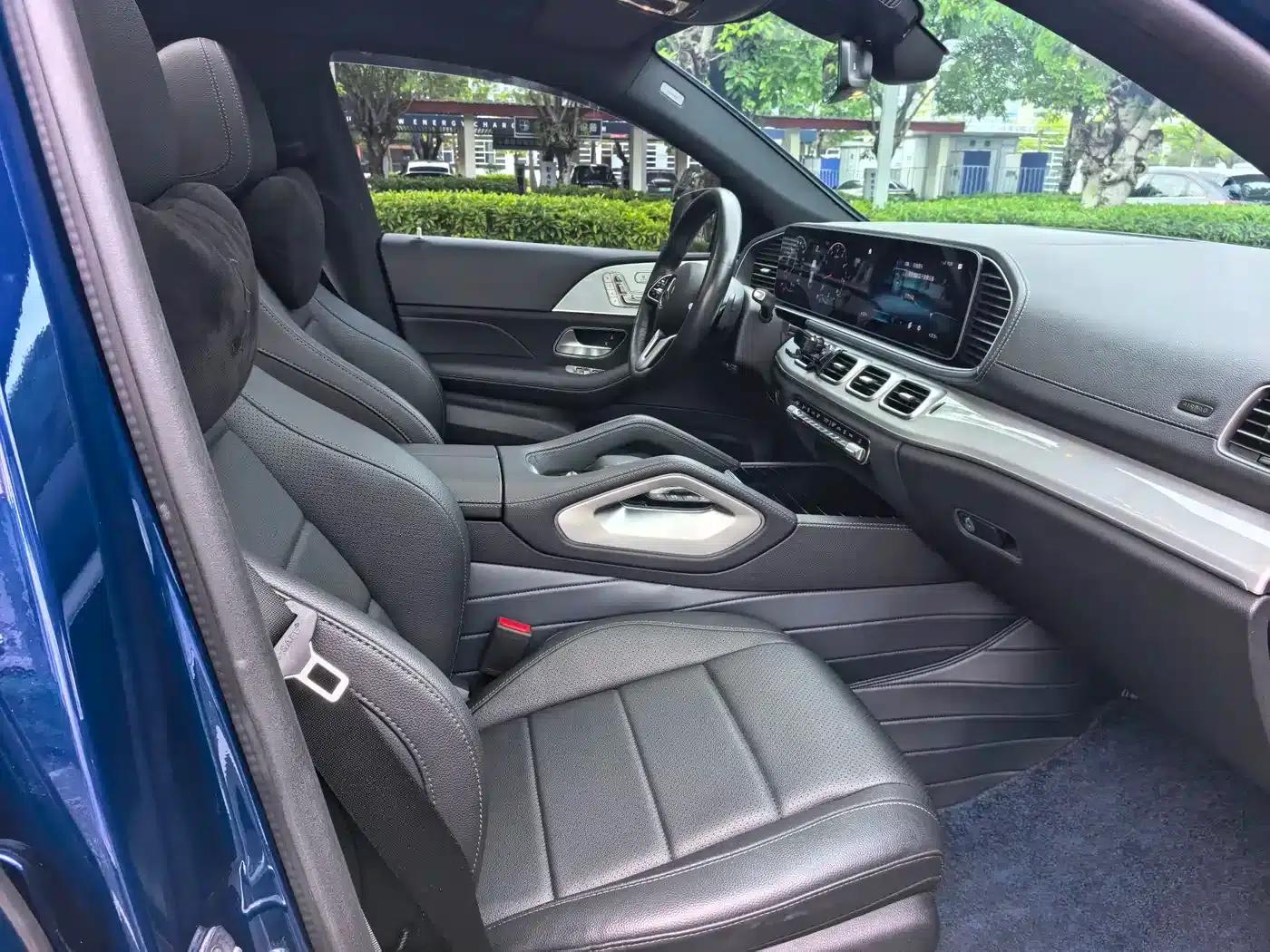 2020 Mercedes-Benz GLE Coupe, GLE 450 4MATIC Coupe SUV Luxury Model — миниатюра 11