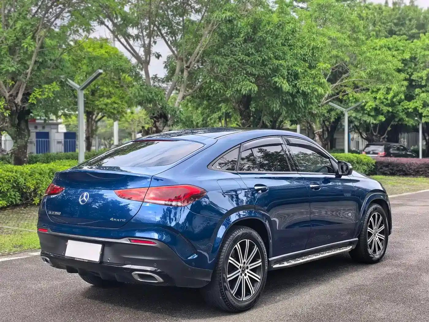 2020 Mercedes-Benz GLE Coupe, GLE 450 4MATIC Coupe SUV Luxury Model — миниатюра 5