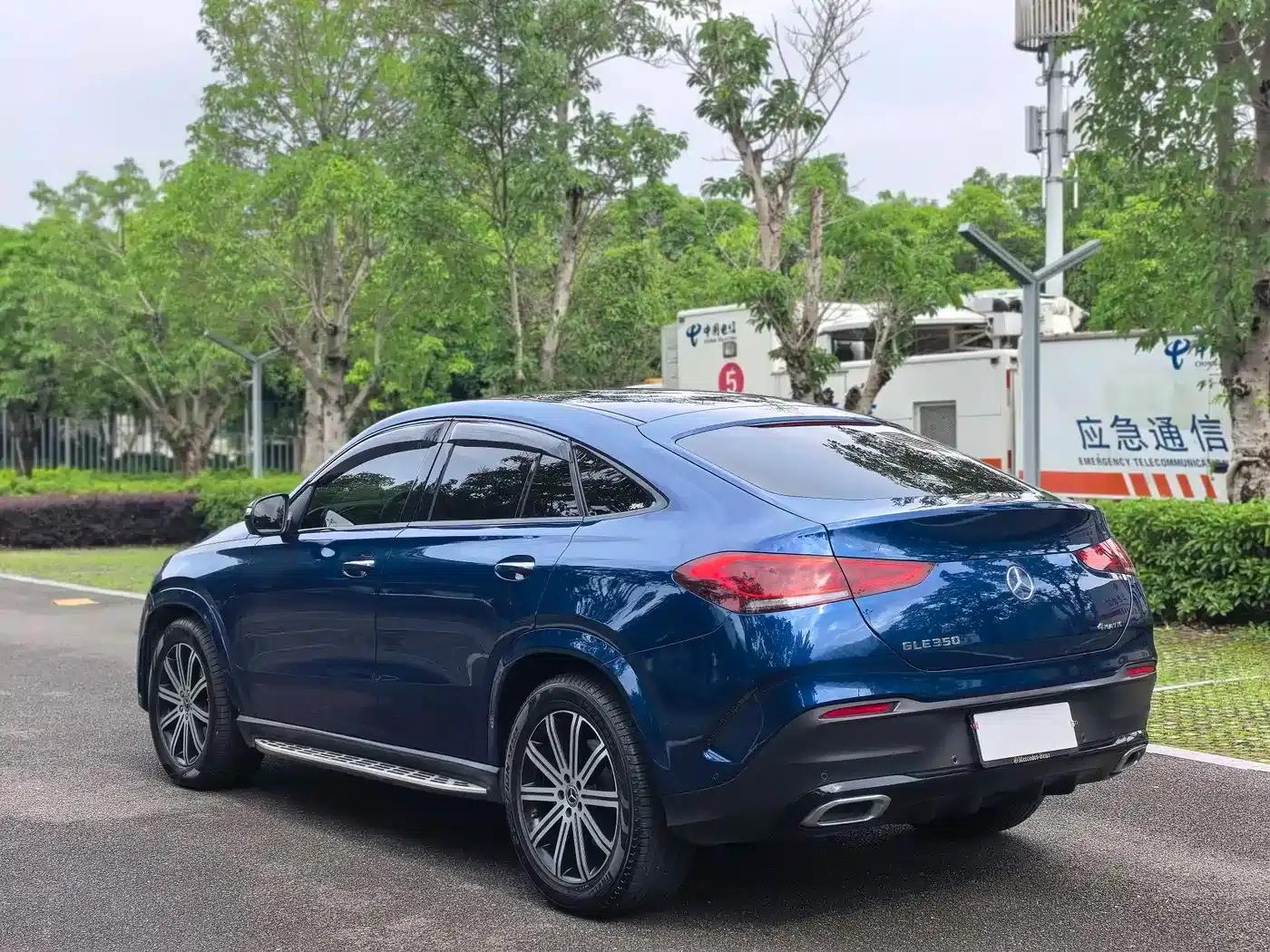 2020 Mercedes-Benz GLE Coupe, GLE 450 4MATIC Coupe SUV Luxury Model — миниатюра 7