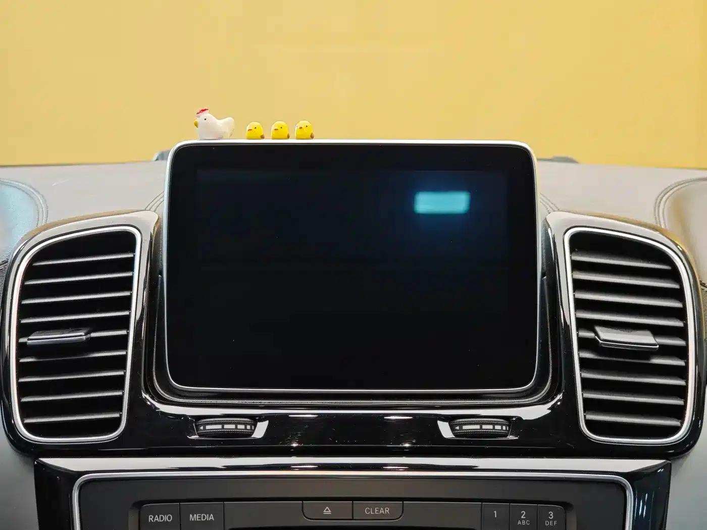 2015 Mercedes-Benz GLE Coupe, GLE 320 4MATIC Coupe SUV — миниатюра 18