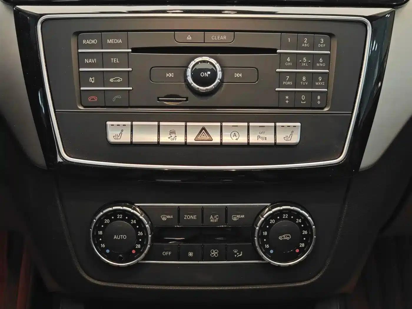 2015 Mercedes-Benz GLE Coupe, GLE 320 4MATIC Coupe SUV — миниатюра 19