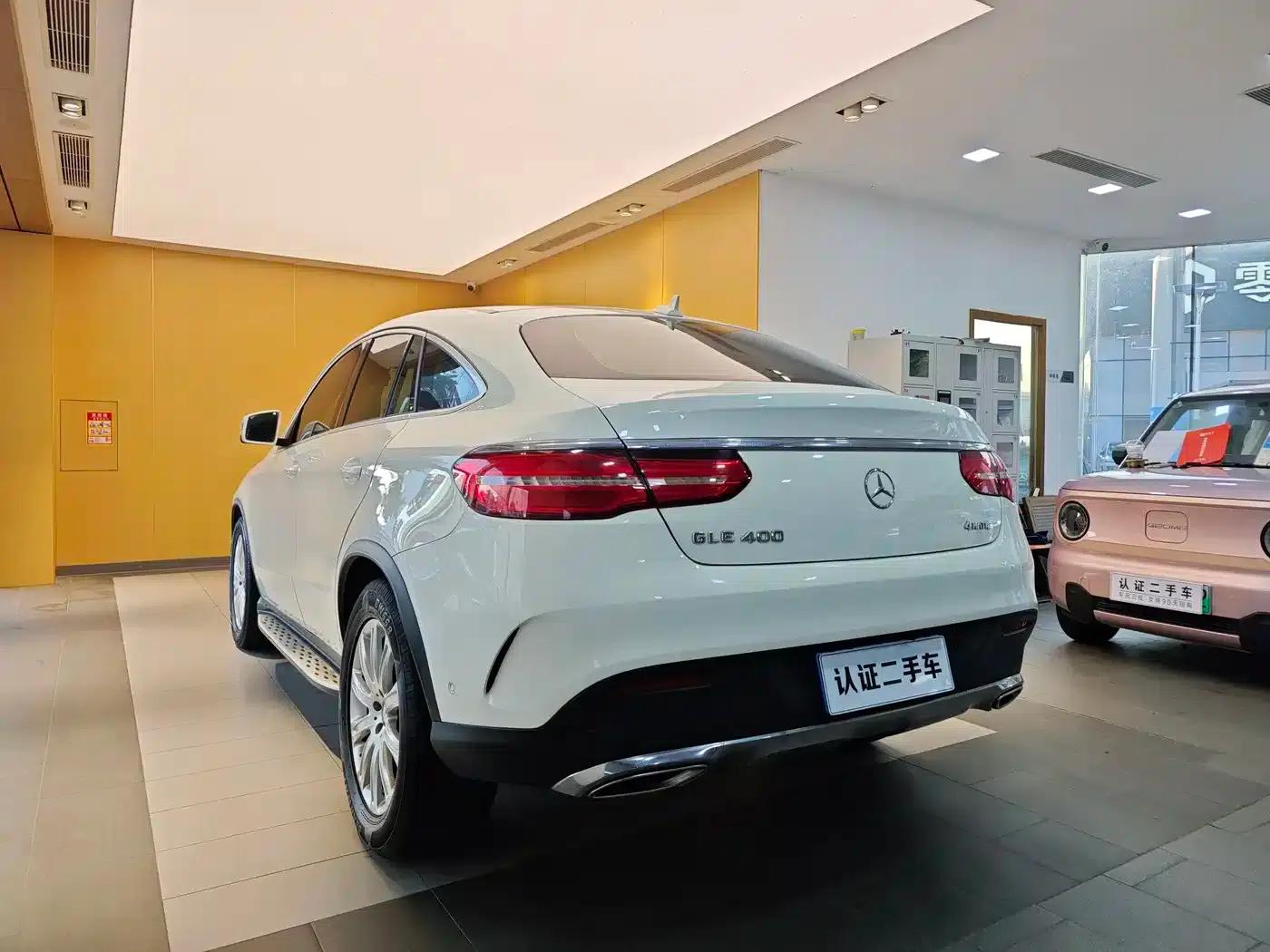 2015 Mercedes-Benz GLE Coupe, GLE 320 4MATIC Coupe SUV — миниатюра 29