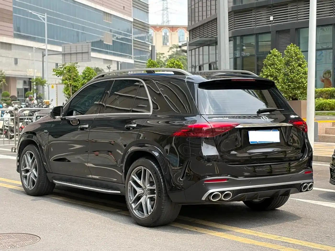 2024 Mercedes-Benz GLE AMG 53 4MATIC+ — миниатюра 12