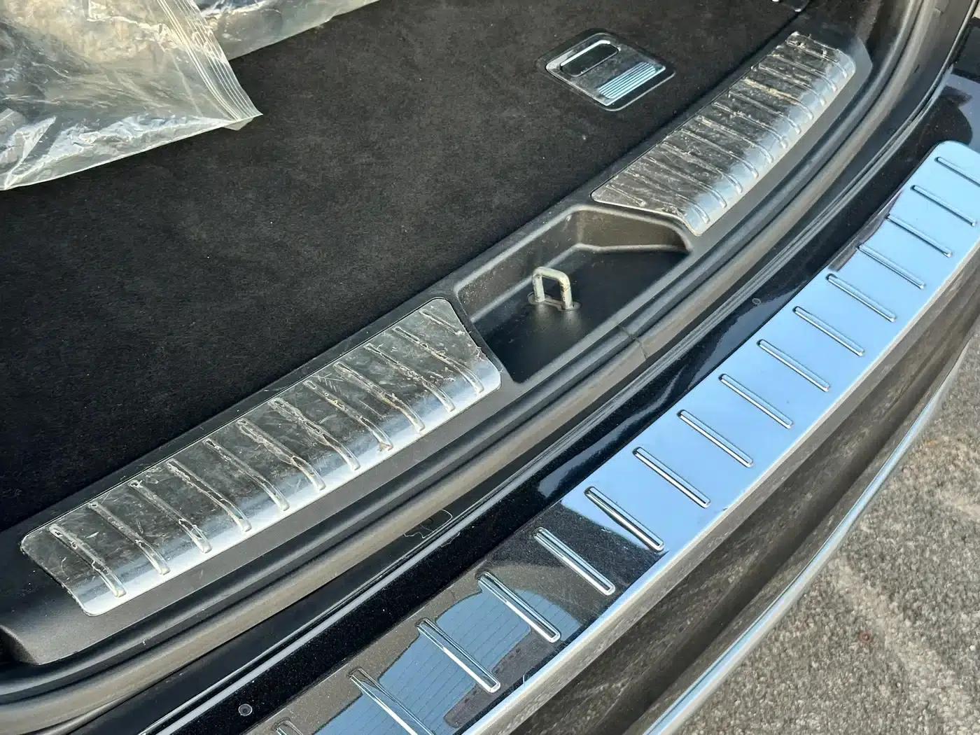 Mercedes-Benz GL-Class 2010 GL 550 4MATIC — миниатюра 28