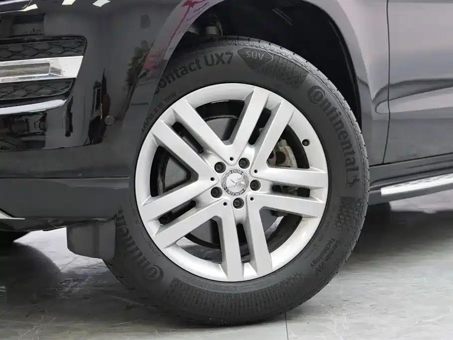 Mercedes-Benz GL-Class 2014 GL 400 4MATIC Dynamic — миниатюра 3