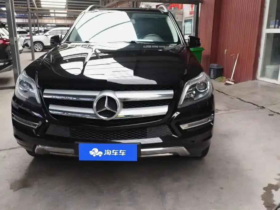 Mercedes-Benz GL-Class 2015 GL 400 4MATIC Dynamic — миниатюра 2