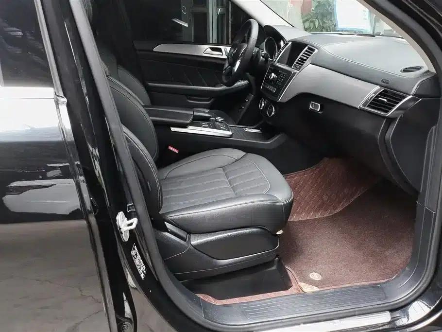 Mercedes-Benz GL-Class 2015 GL 400 4MATIC Dynamic — миниатюра 8