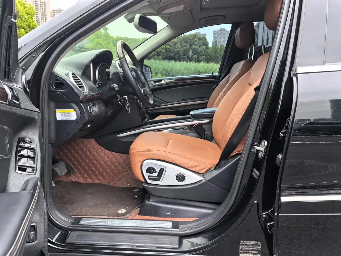 Mercedes-Benz GL-Class 2013 GL 350 Diesel Middle East Version — миниатюра 12