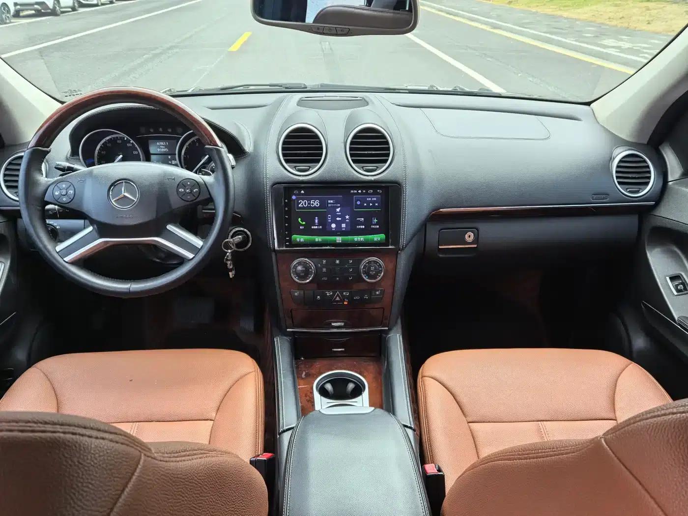 Mercedes-Benz GL-Class 2013 GL 350 Diesel Middle East Version — миниатюра 19