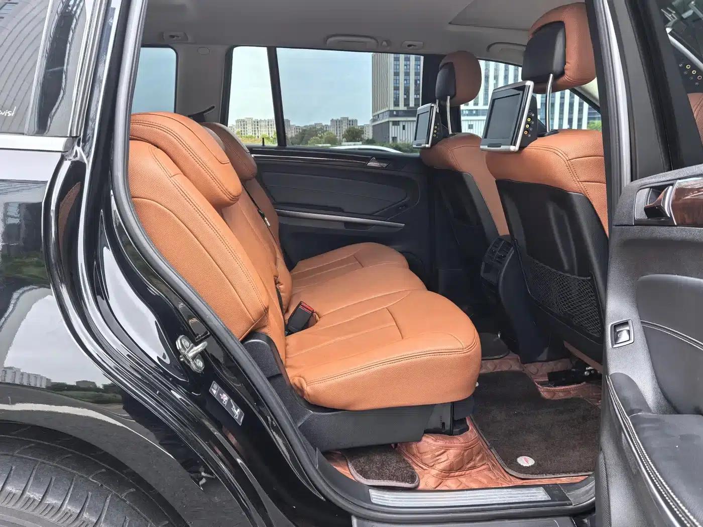 Mercedes-Benz GL-Class 2013 GL 350 Diesel Middle East Version — миниатюра 24